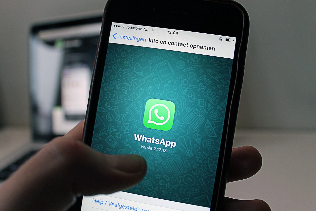 Come fare il backup di WhatsApp: proteggere le conversazioni tra metodo, attenzione e consapevolezza
