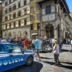 Novoli entra nelle “zone rosse”: sicurezza, presìdi e politiche abitative al centro del dibattito