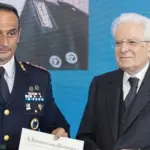 Firenze, onorificenza al poliziotto Giuseppe Fattore: salvò i feriti dopo lo schianto di un autobus