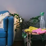 Come pulire il divano in tessuto